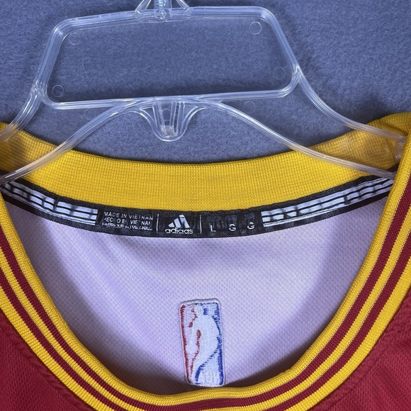 Cleveland Cavaliers #23 LeBron James Jersey Adidas Red/yellow Size L‎ - Picture 3 of 9